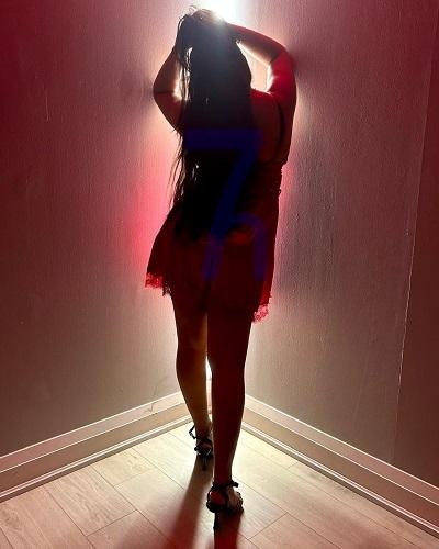 Nazia (Pakistani) Profile Pic 2